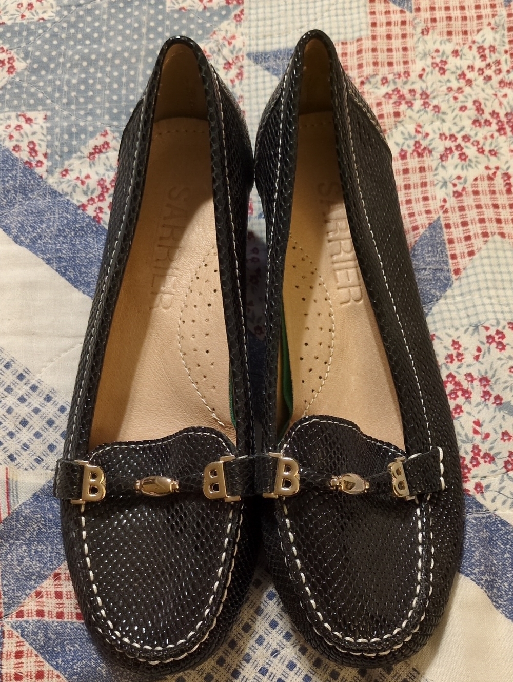 Sarrier Black Women's Slip-On Loafers with Gold Accent